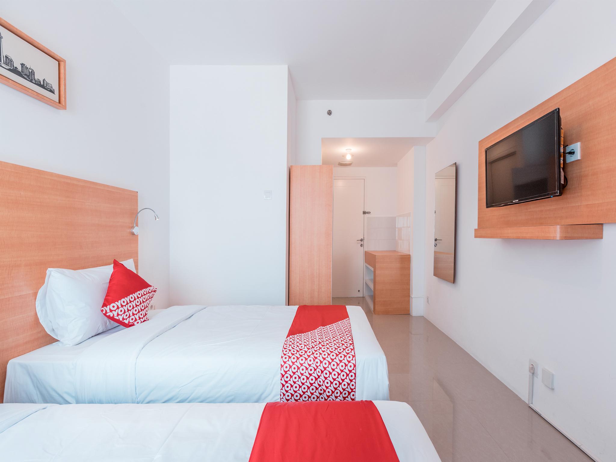 Oyo Flagship 766 Prima Orchard Hotel Bekasi Bagian luar foto