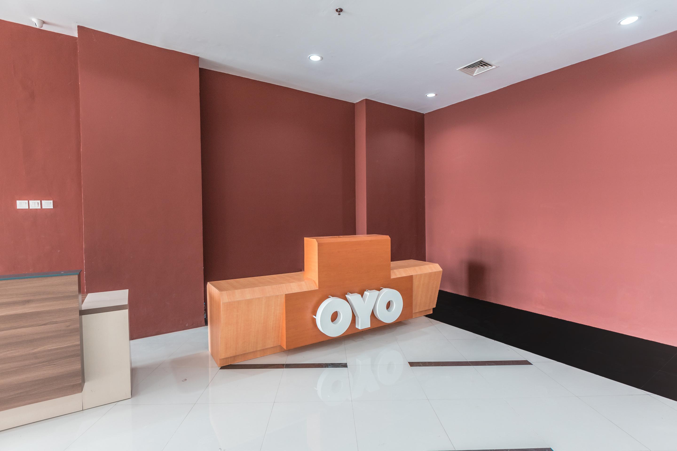Oyo Flagship 766 Prima Orchard Hotel Bekasi Bagian luar foto