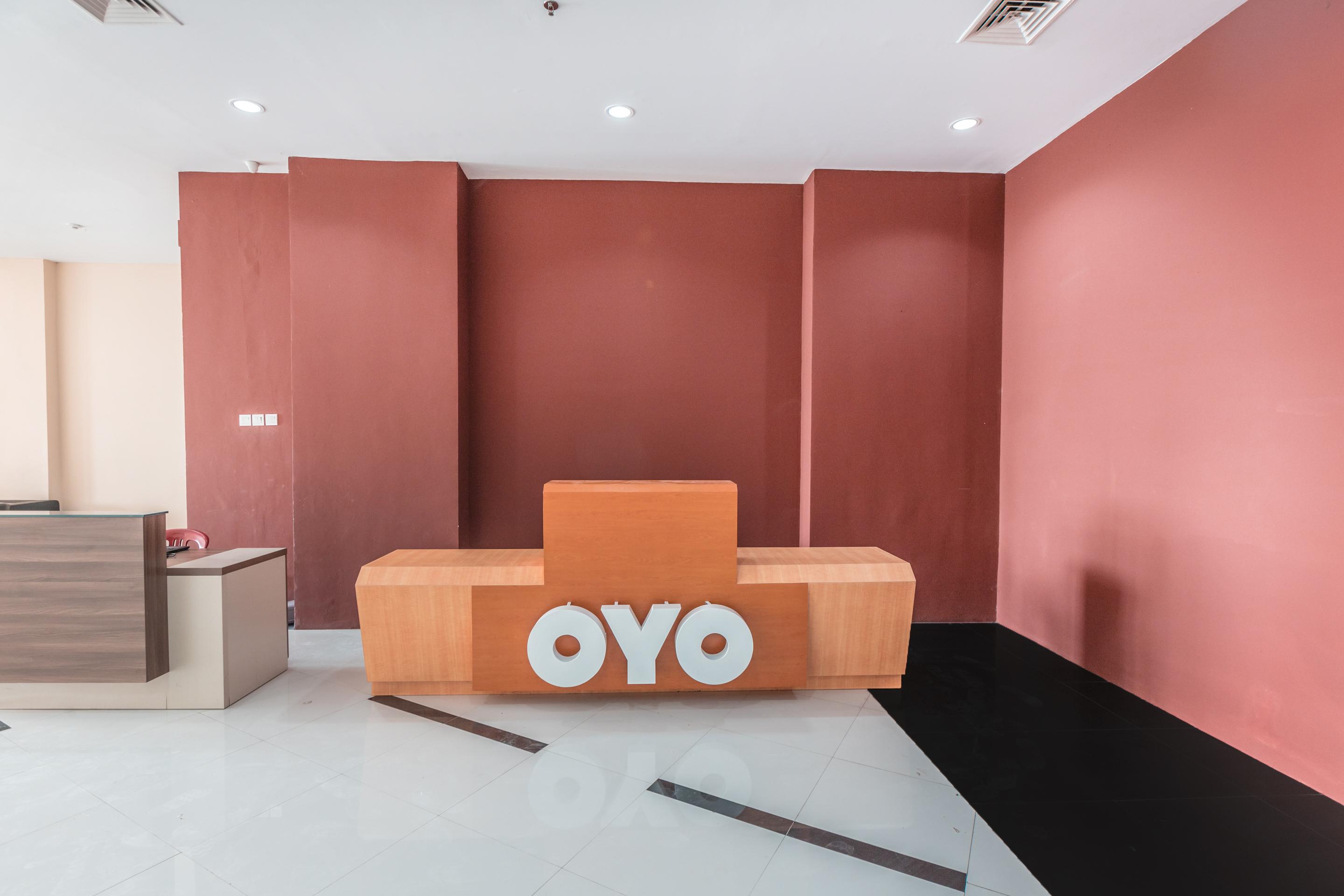 Oyo Flagship 766 Prima Orchard Hotel Bekasi Bagian luar foto